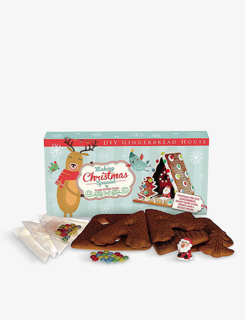 Gingerbread house kit with figures